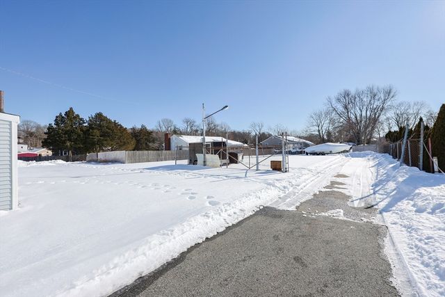 312 Wilbur Ave, Swansea, MA 02777