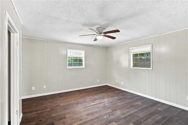 402 Broussard Lane, Lake Charles, LA 70607
