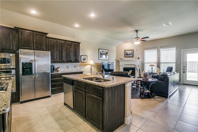 539 Bassett Hall Road, Fate, TX 75189