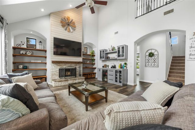 1207 Sledge DR, Austin, TX 78734