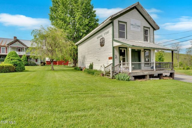 8712 Highway 19-E, Roan Mountain, TN 37687