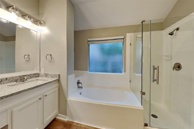 1431 Redwood Village Circle, Spring, TX 77386