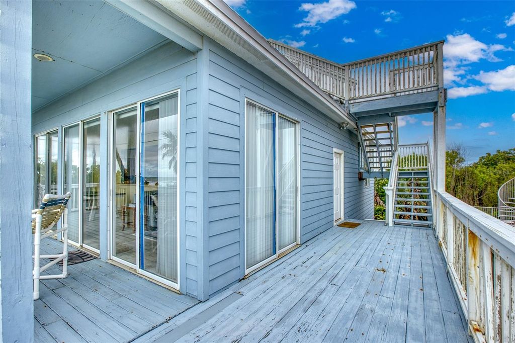 Image 24 of property listing at 6368 S ATLANTIC AVENUE, New Smyrna Beach, FL 32169