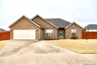 1101 Shiraz Drive, Centerton, AR 72719
