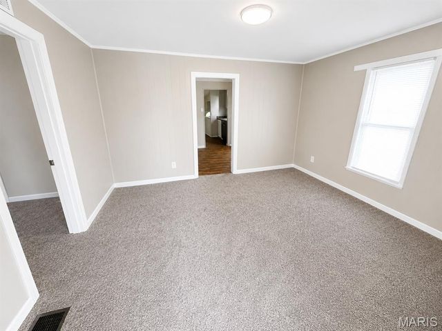 307 Alsobrook Street, Kirkwood, MO 63122