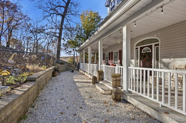 10534 Eagles Nest Drive, Hillsboro, MO 63050