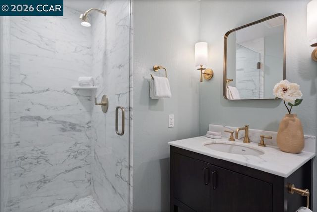 2866 Bowling Green Dr, Walnut Creek, CA 94598