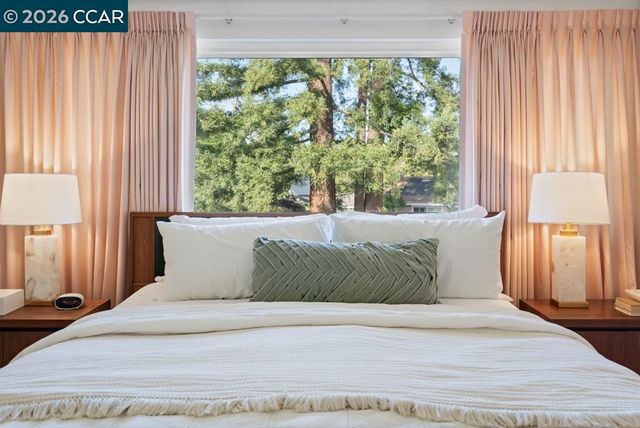 2866 Bowling Green Dr, Walnut Creek, CA 94598