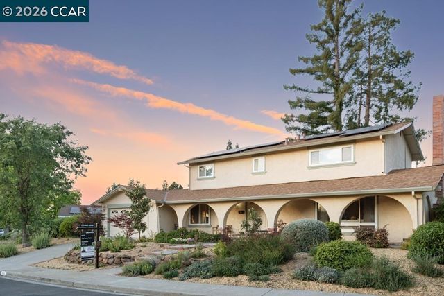 2866 Bowling Green Dr, Walnut Creek, CA 94598
