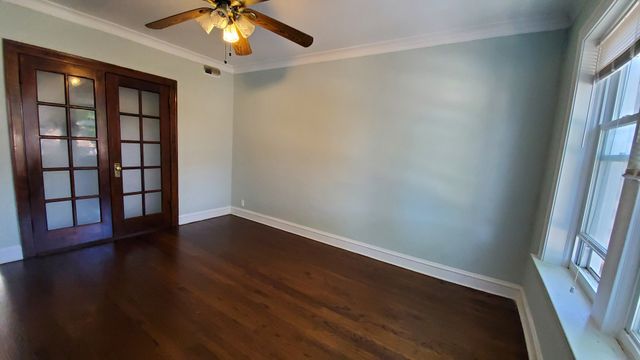 3756 N Kilpatrick Avenue 2, Chicago, IL 60641