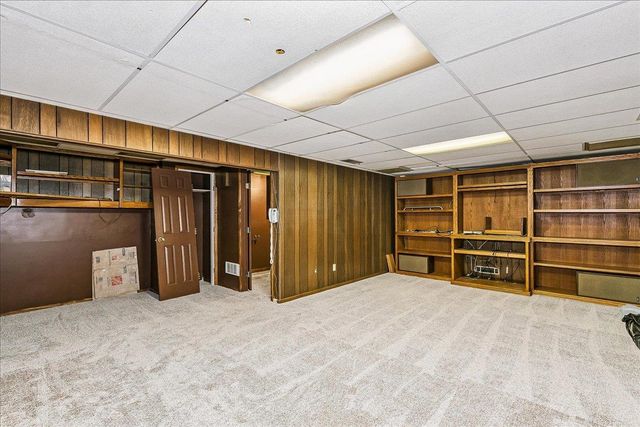 960 N Denmark, Wichita, KS 67212