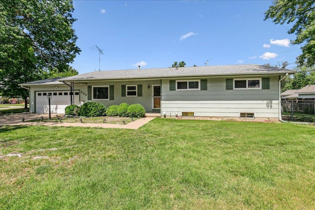 960 N Denmark, Wichita, KS 67212