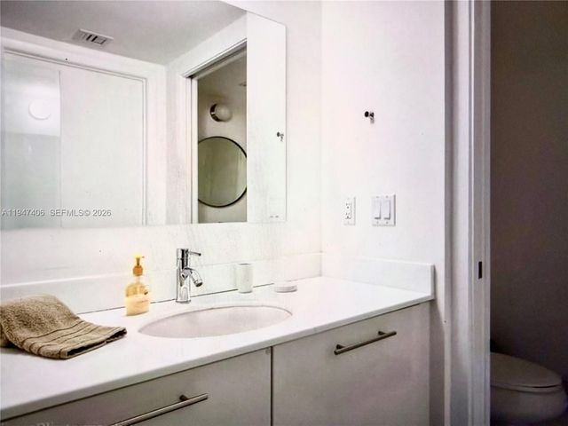 92 SW 3rd St 4309, Miami, FL 33130