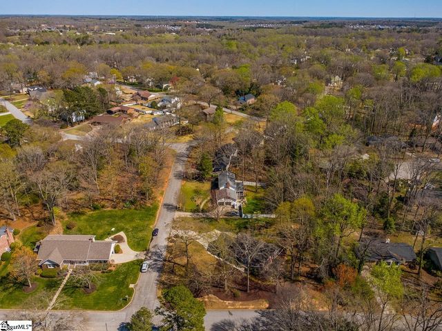 502 S Almond Drive, Simpsonville, SC 29681