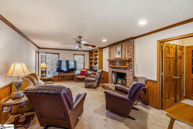 502 S Almond Drive, Simpsonville, SC 29681