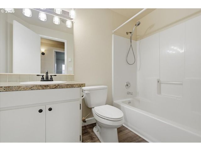 107 Sw 14TH Cir, Battle Ground, WA 98604