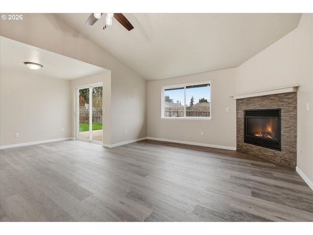 107 Sw 14TH Cir, Battle Ground, WA 98604