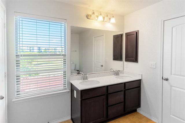 606 Screech Owl DR, Pflugerville, TX 78660