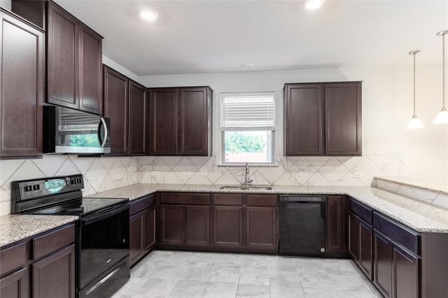 606 Screech Owl DR, Pflugerville, TX 78660