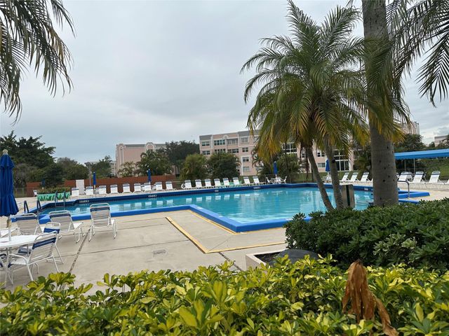 2635 NW 104th Avenue 403, Sunrise, FL 33322