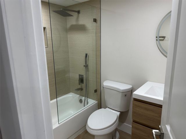 2635 NW 104th Avenue 403, Sunrise, FL 33322