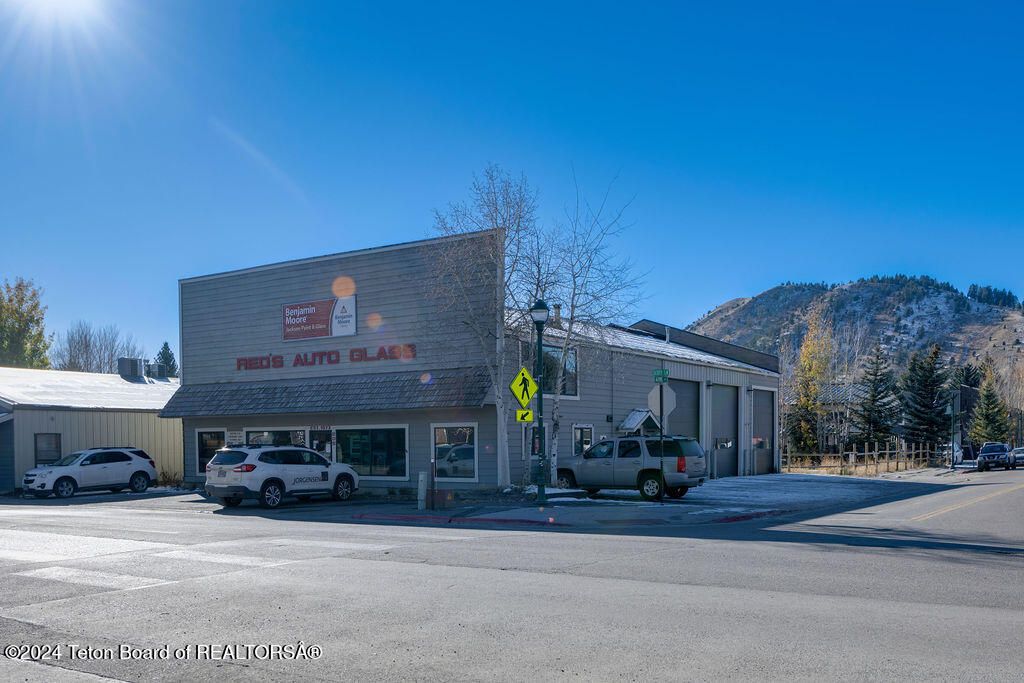 205 SCOTT Lane, Jackson, WY 83001