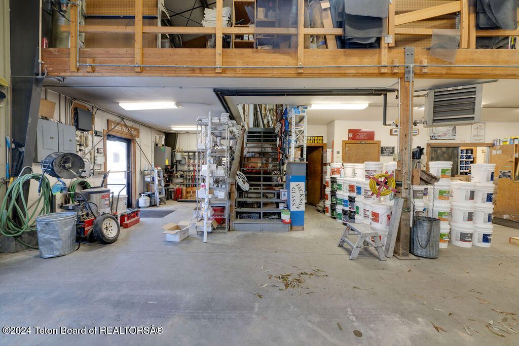 205 SCOTT Lane, Jackson, WY 83001 photo 12