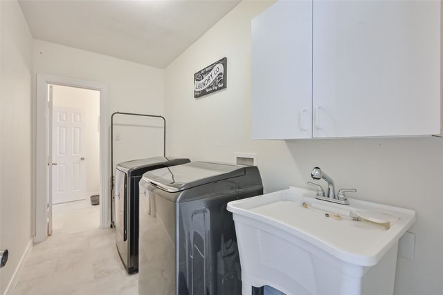 2735 Water Oak Drive, Grand Prairie, TX 75052