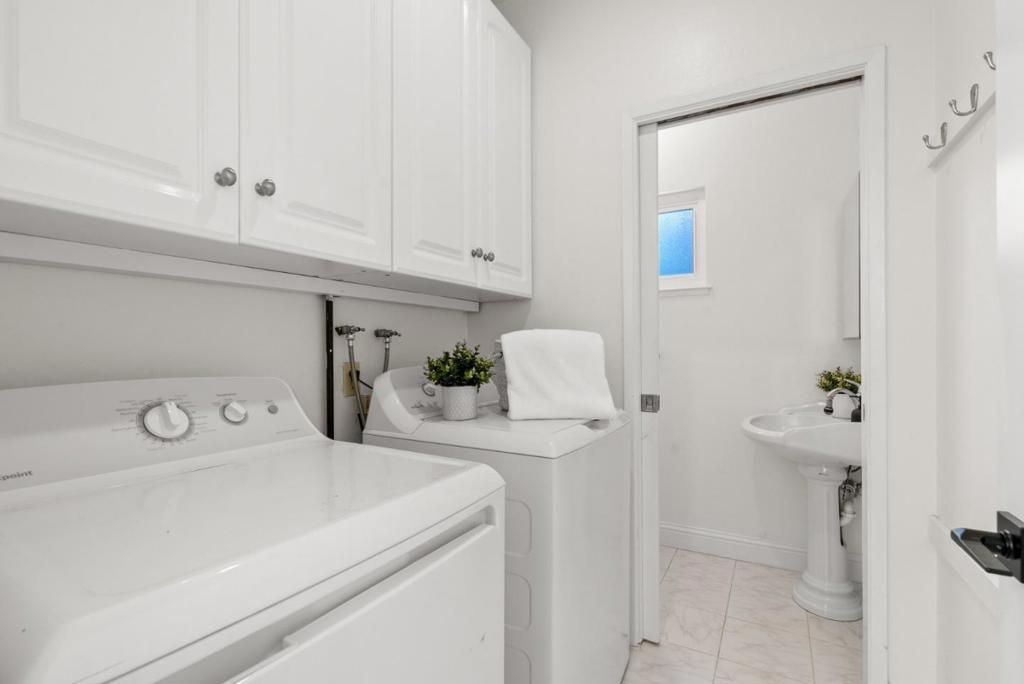 Image 24 of property listing at 10198 Cass Place, Cupertino, CA 95014