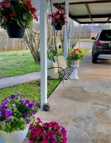 5813 STARLING Circle, Alexandria, LA 71301