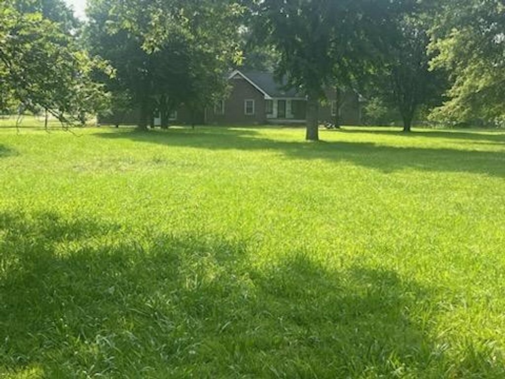 1006 Corinth Rd, Mount Juliet, TN 37122