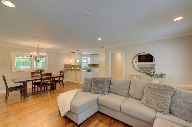 105 Theodore Drive, Greenville, SC 29611