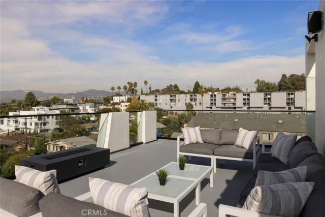 3620 Ellsworth, Silver Lake, CA 90026