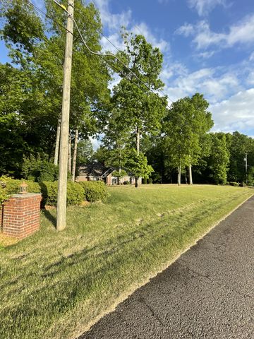 287 Michael Dr, Waynesboro, TN 38485