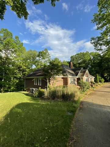 287 Michael Dr, Waynesboro, TN 38485