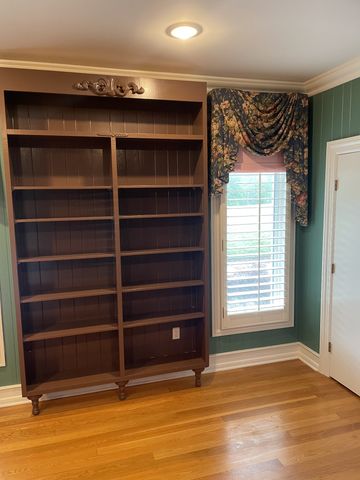 287 Michael Dr, Waynesboro, TN 38485