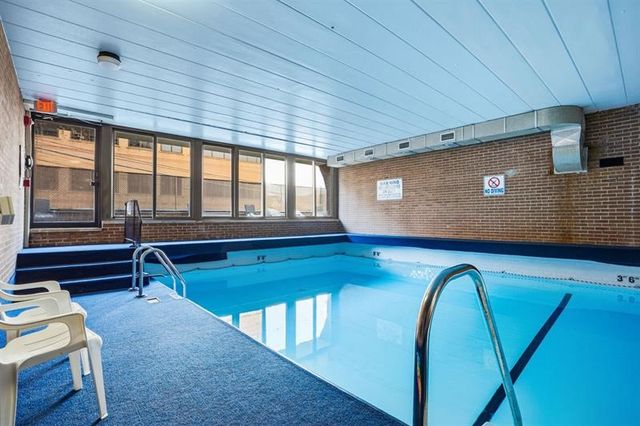 220 N Dithridge 603, Oakland, PA 15213