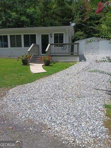 207 Canyon Pass, Cleveland, GA 30528