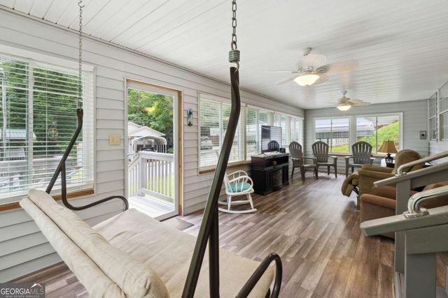 207 Canyon Pass, Cleveland, GA 30528