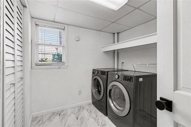 489 Trabert Avenue NW, Atlanta, GA 30309