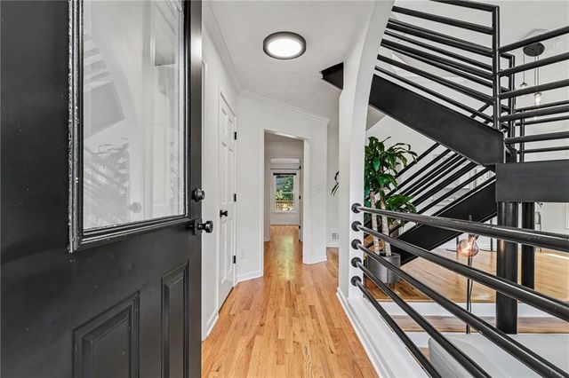489 Trabert Avenue NW, Atlanta, GA 30309