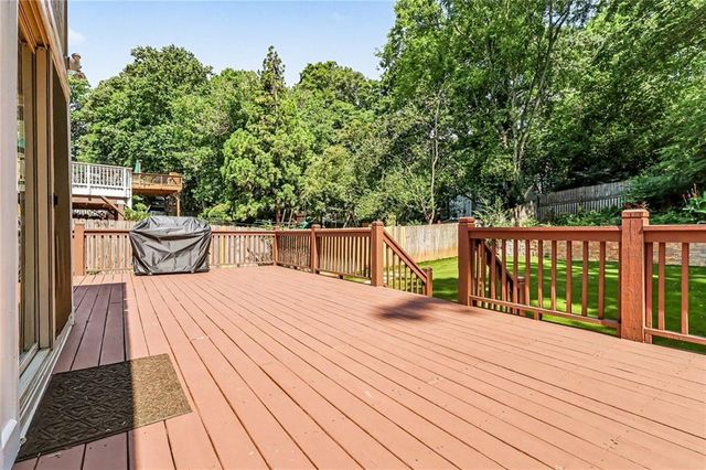 489 Trabert Avenue NW, Atlanta, GA 30309