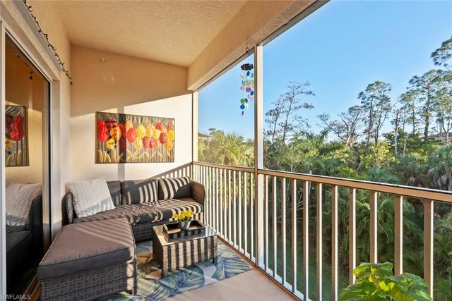 4450 Botanical Place CIR 303, Naples, FL 34112