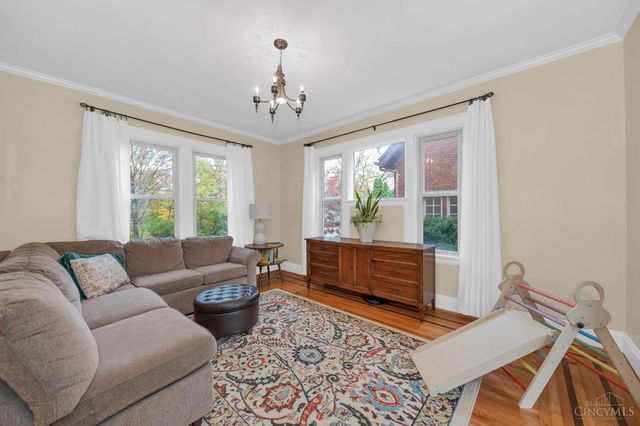 4778 Loretta Avenue, Cincinnati, OH 45238