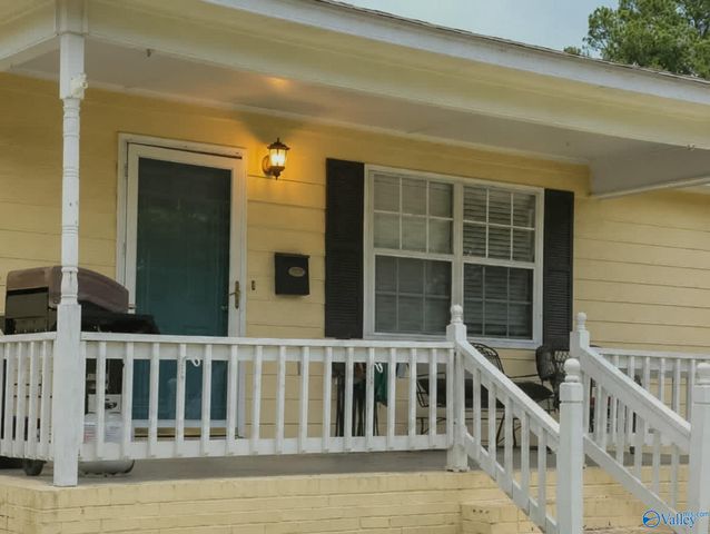 238 S Edmondson Street, Albertville, AL 35950