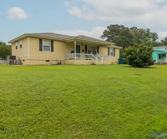 238 S Edmondson Street, Albertville, AL 35950