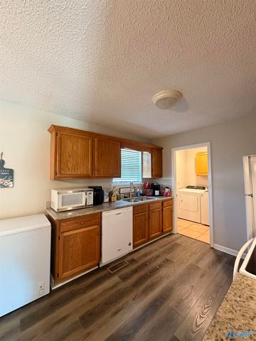 238 S Edmondson Street, Albertville, AL 35950