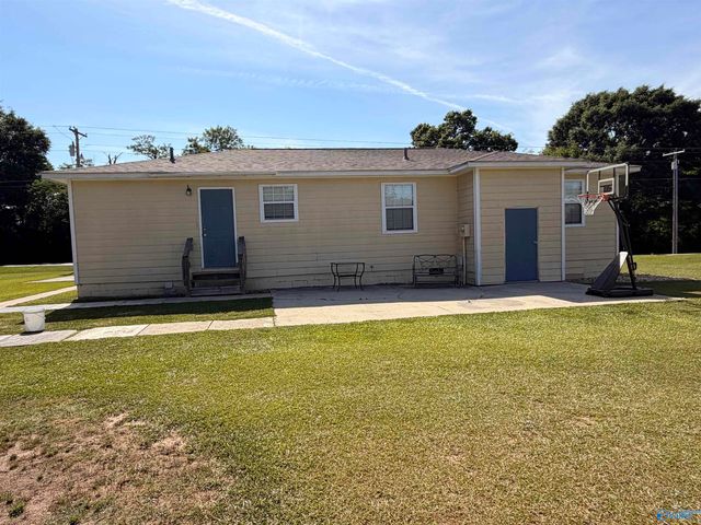 238 S Edmondson Street, Albertville, AL 35950