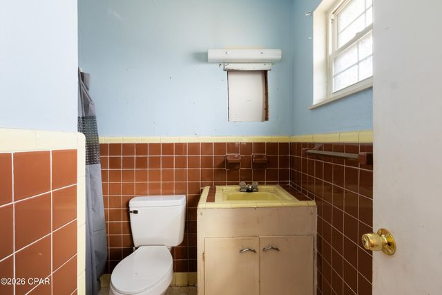 284 Airport Boulevard, Pensacola, FL 32503