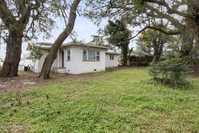 284 Airport Boulevard, Pensacola, FL 32503